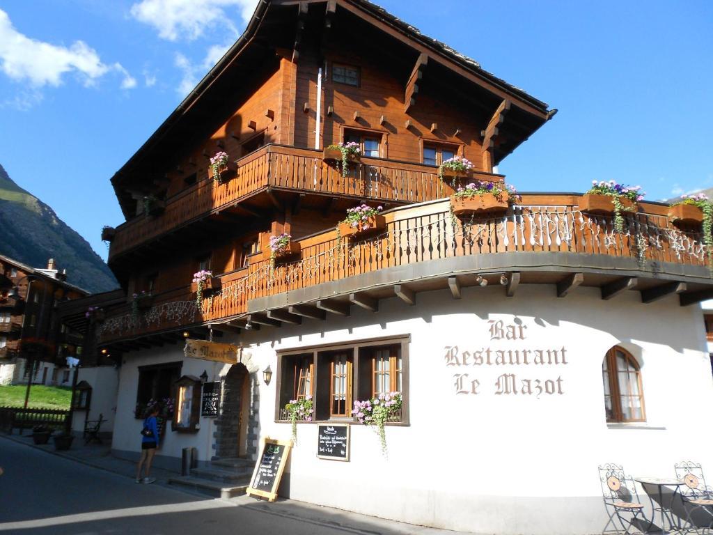 Mazot Zermatt Hotel Exterior photo